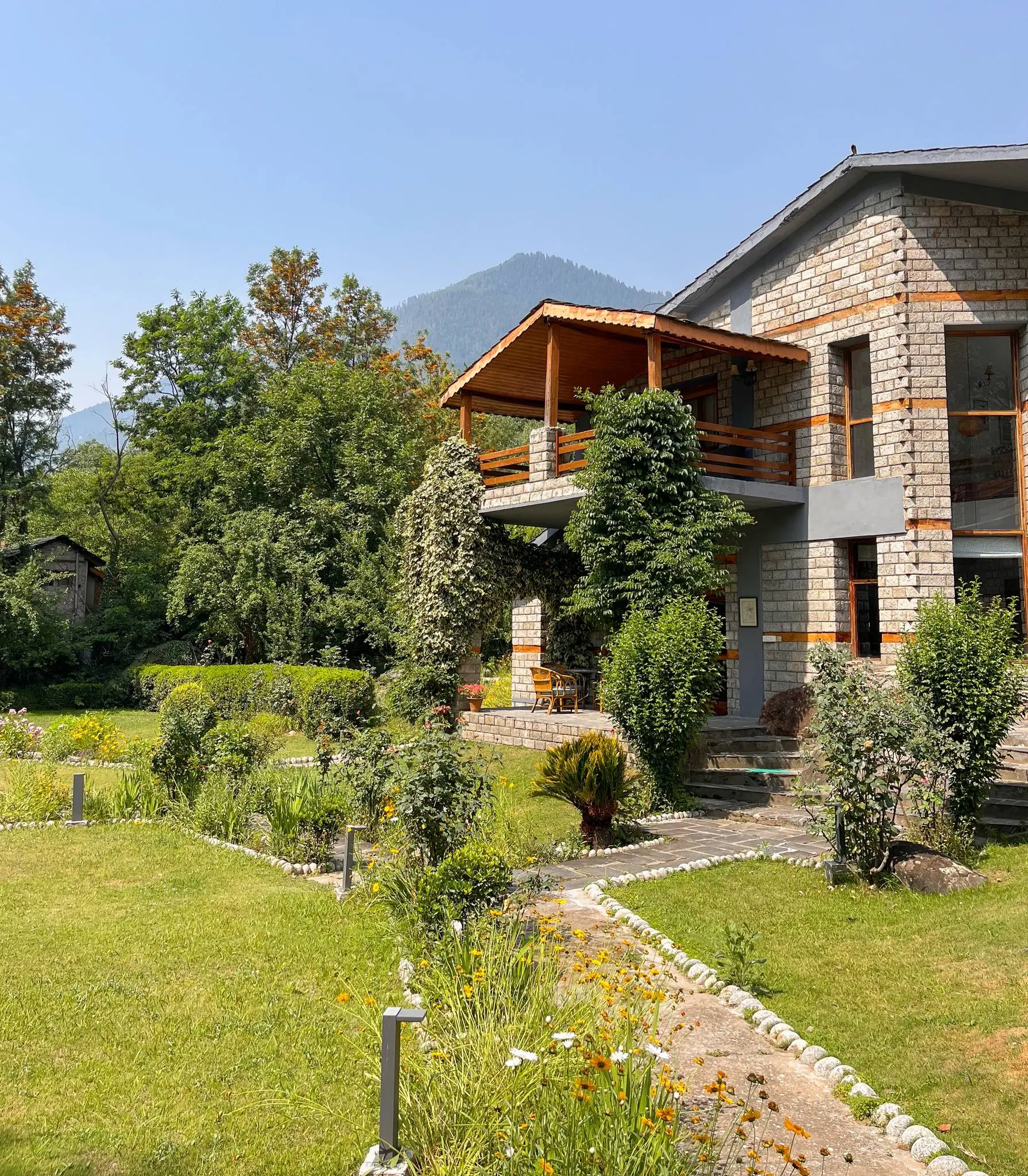 The Manor by the Beas 4