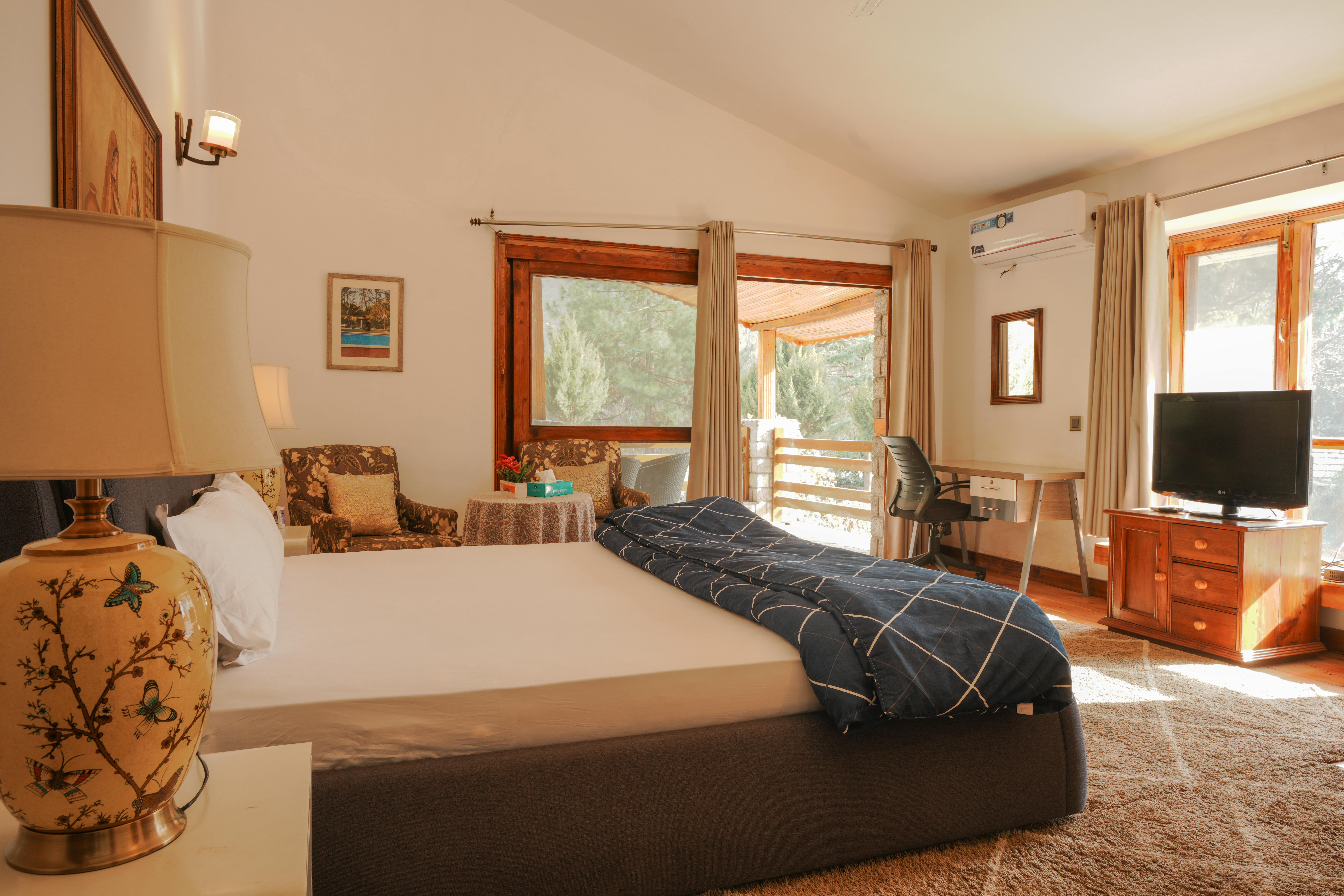 The Manor by the Beas 2