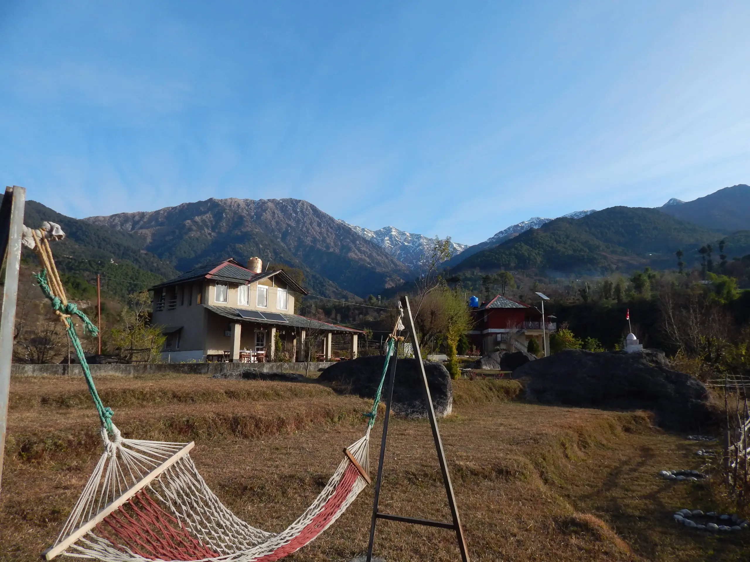 The Mud & Meadow Hideaway -0